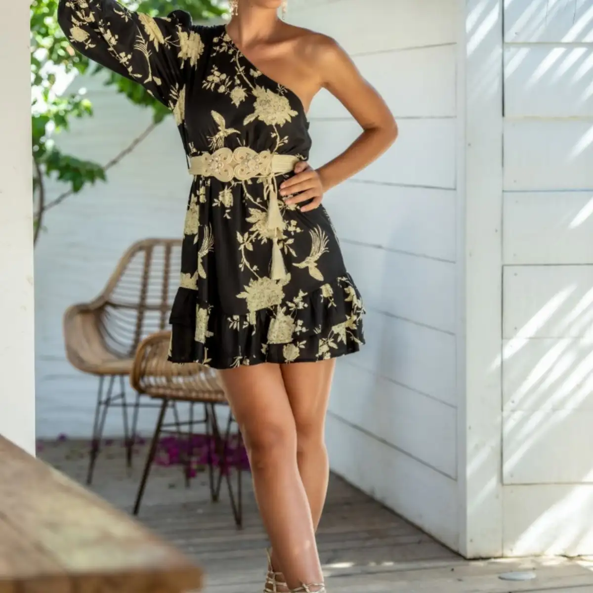 ROBE KAVALA CORTO