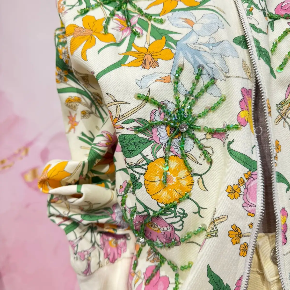 Blouson végétal brodé perle verte
