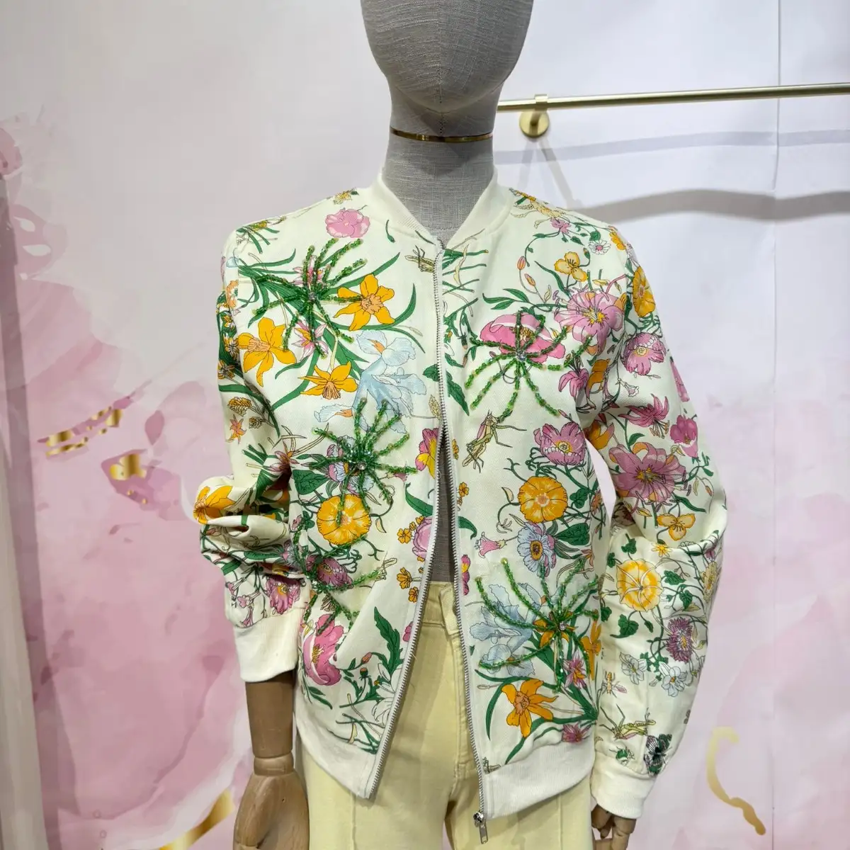 Blouson végétal brodé perle verte