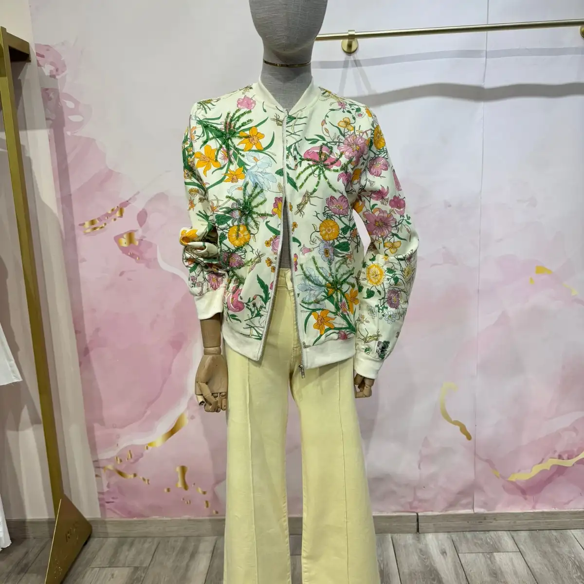 Blouson végétal brodé perle verte