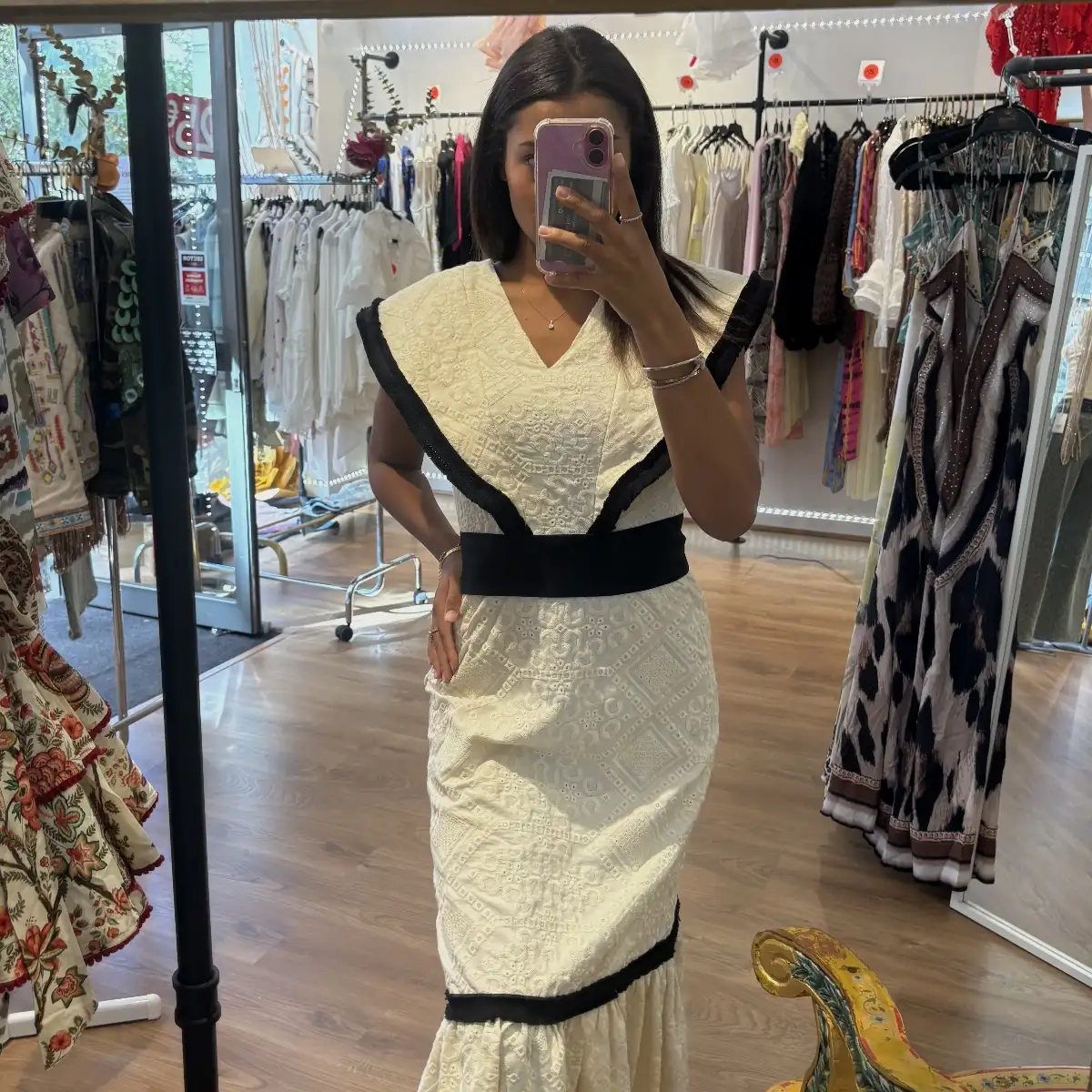 Robe chic élégante cintré à la taille